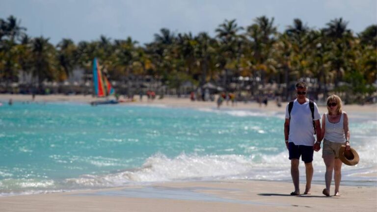 Cuba implementa medidas para desarrollar el turismo sostenible
