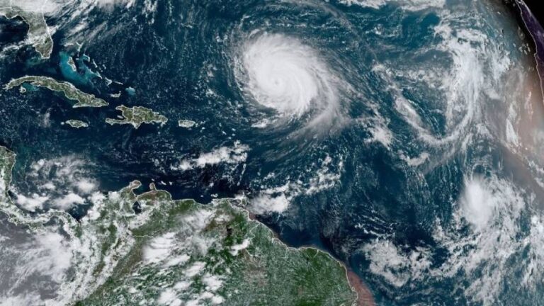 Inicia temporada de ondas tropicales