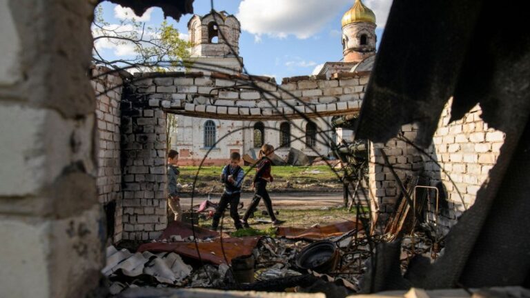 Unos 200 mil niños fueron deportados por el Kremlin a territorio ruso