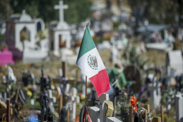 Contabilizan 8 venezolanos fallecidos en incendio en México