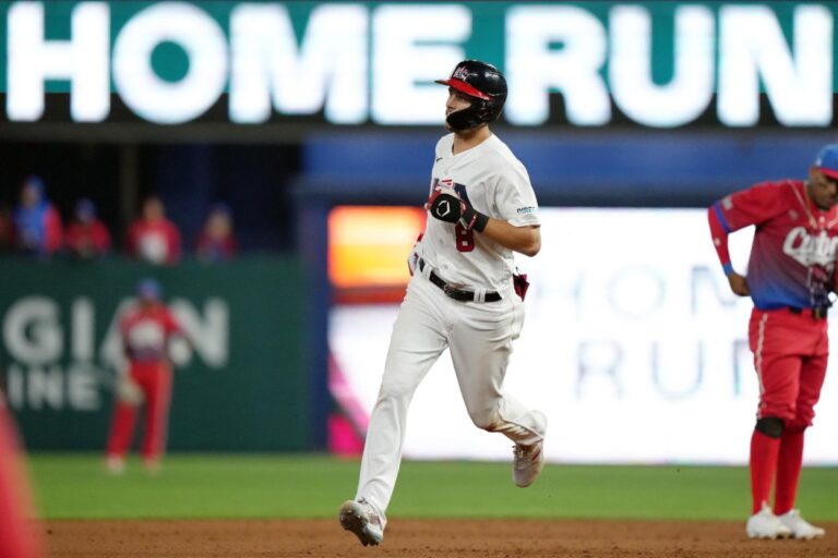 Turner lideró la demostración de poder del Team USA frente a Cuba
