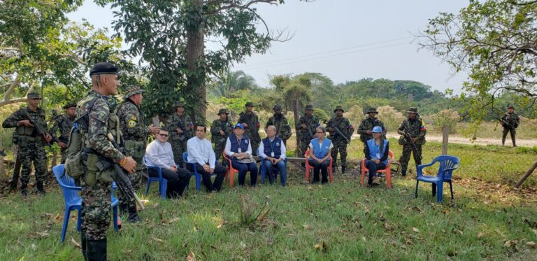 Liberan a cuatro venezolanos secuestrados por disidencias de las FARC