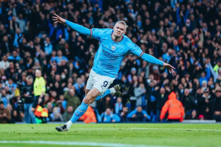 «El Androide» del Manchester City sigue sumando goles