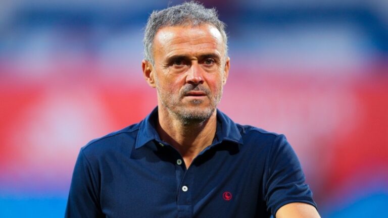 Luis Enrique: «Los buitres y alimañas aprovechan su segundo de gloria»