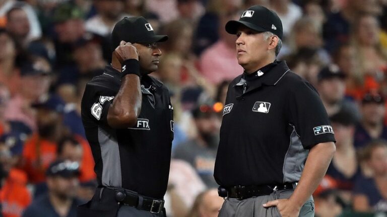 Umpires ahora podrán revisar las repeticiones por Zoom