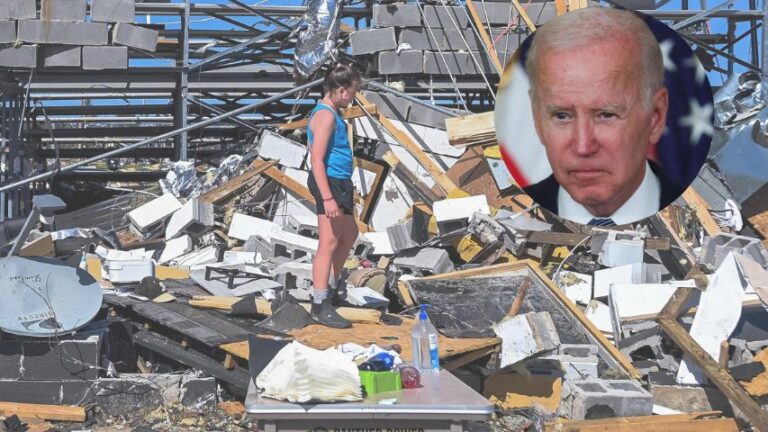 Biden contempla el caos provocado por tornados en Misisipi y anuncia ayuda