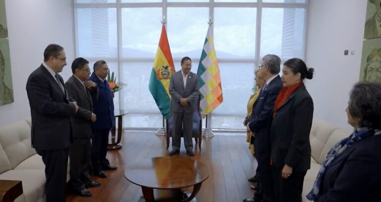 Presidente Arce se reúne con miembros de la CIDH durante su visita a Bolivia