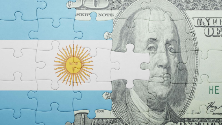 FMI ratifica diálogo con Argentina en medio de tensión cambiaria
