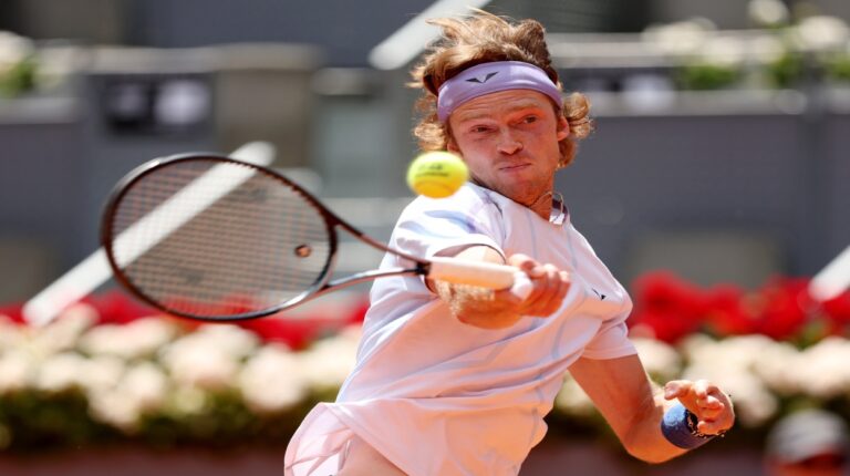 Rublev inscribió su nombre en los octavos de final