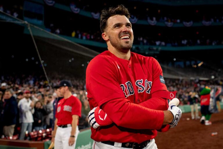 Adam Duvall y C.J. Cron lograron los primeros JMV de la MLB 2023