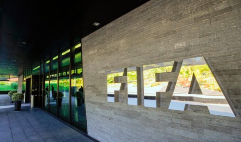 FIFA exige 80.000 asientos para inauguración y final de los mundiales 2030 y 2034