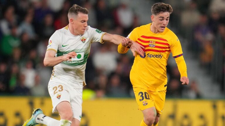Competición archivó la denuncia del Elche contra el Barca y Gavi