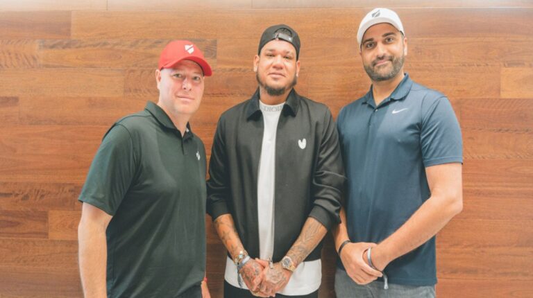 «El Rey» Félix Hernández se unió a la Baseball United de Dubái