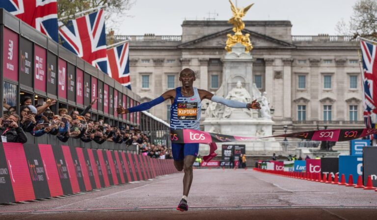 Kelvin Kiptum dejó su huella en el Maratón de Londres