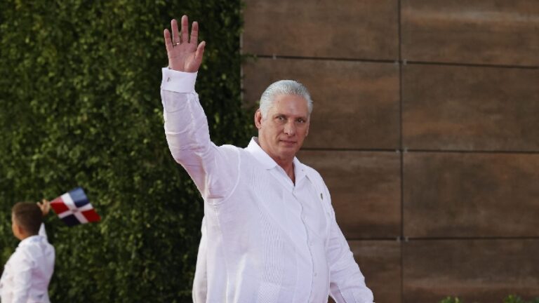 Maduro felicita a Díaz-Canel por su reelección como presidente de Cuba