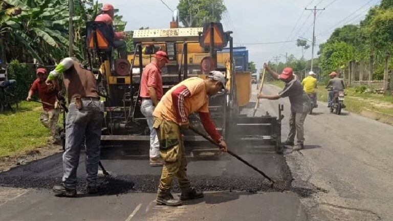 Rehabilitan más de 55 km de la carretera Trujillo-Lara