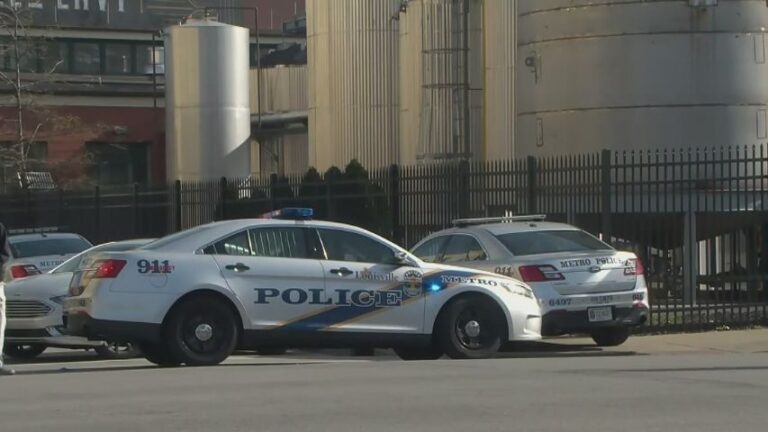 Cuatro muertos en un tiroteo en el centro de la ciudad de Louisville, Estados Unidos