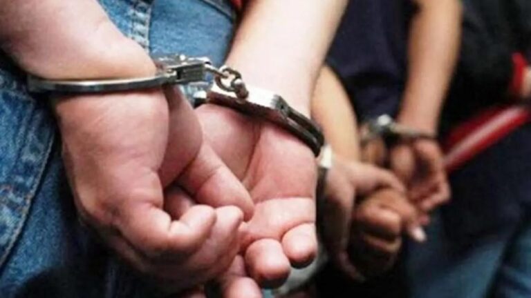 Detenidas siete personas en La Guaira por tráfico de combustible