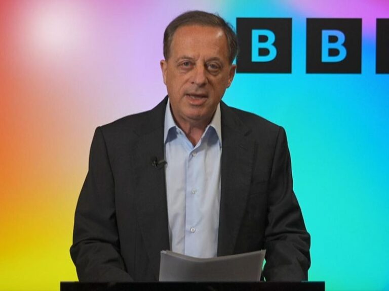 Presidente de la BBC dimite por su implicación en un préstamo a Boris Johnson