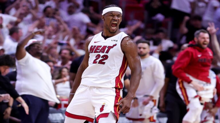 El Miami Heat espera por rival en las finales de conferencia