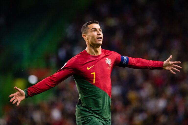 Cristiano Ronaldo lidera lista convocados por Roberto Martínez