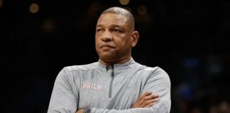 Doc Rivers fue despedido como técnico de Philadelphia