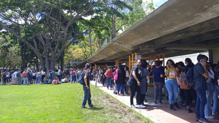Trabajadores UCV: Elecciones no deben pasar de una semana