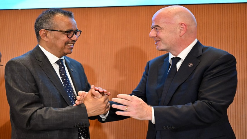FIFA y OMS acuerdan extender programa de salud a través del fútbol
