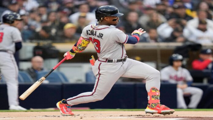 Ronald Acuña Jr. sigue encendido con los Bravos