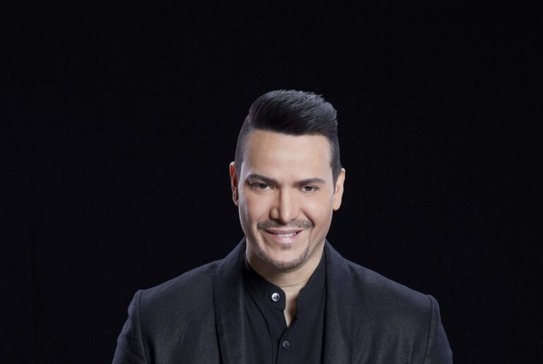 Víctor Manuelle celebra sus 30 años