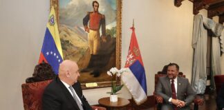Venezuela revisa acuerdos de cooperación con Serbia y México