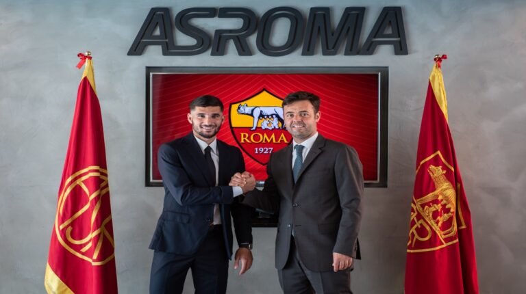 La Roma anunció el fichaje de Houssem Aouar hasta 2028