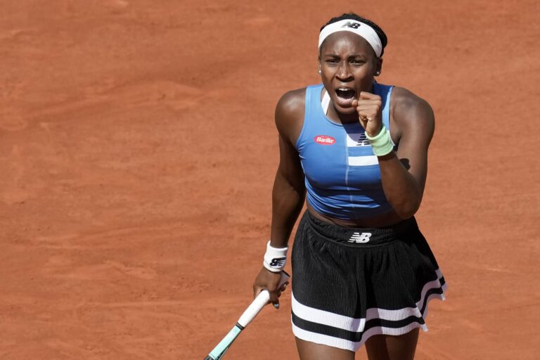 Coco Gauff avanza a cuartos y espera por Swiatek