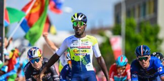 Girmay se llevó la segunda etapa de la Vuelta a Suiza