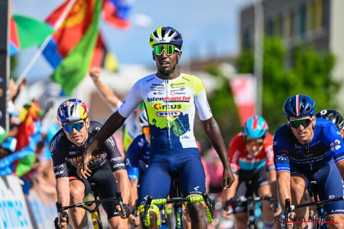 Girmay se llevó la segunda etapa de la Vuelta a Suiza