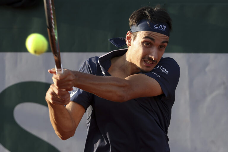 Sonego sorprendió a Rublev
