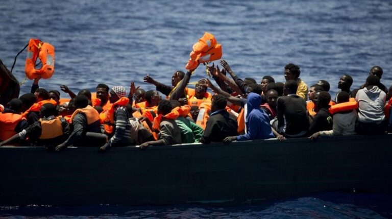 Análisis: Causas de la migración forzada en Libia