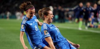 Italia triunfa y complia a Argentina