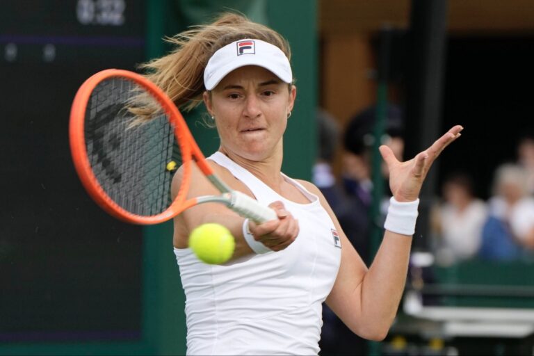 Podoroska avanza en Wimbledon y se cita con Azarenka
