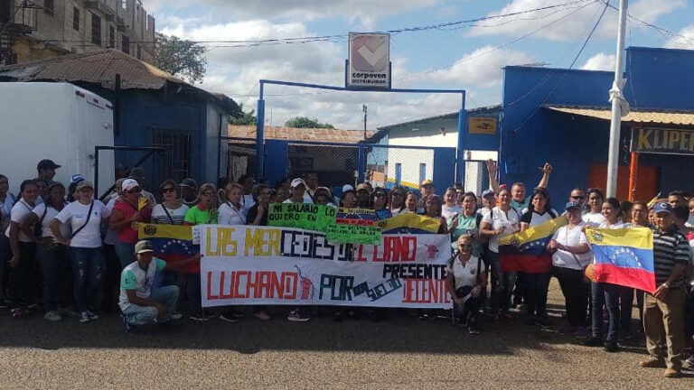 Maestros de Guárico exigen el pago de beneficios salariales