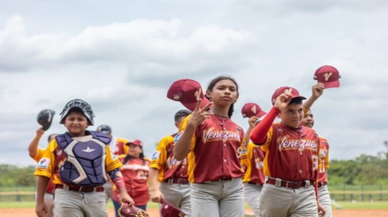 Venezuela apaleó a Australia en la continuidad del Mundial U12
