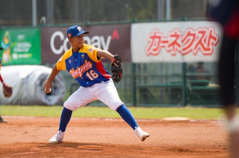 Venezuela mantiene su invicto en el Mundial U12