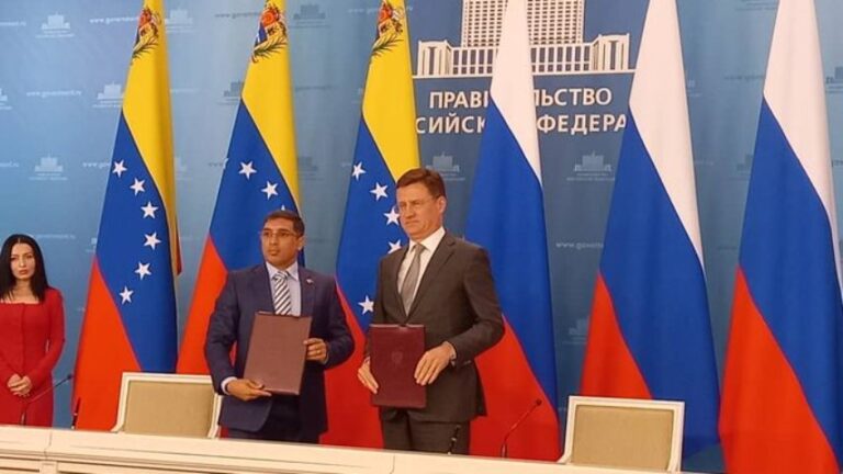 Venezuela y Rusia suscriben siete acuerdos en diversas áreas