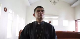 Obispo Rolando Álvarez regresó a prisión tras negarse a ser exiliado de Nicaragua