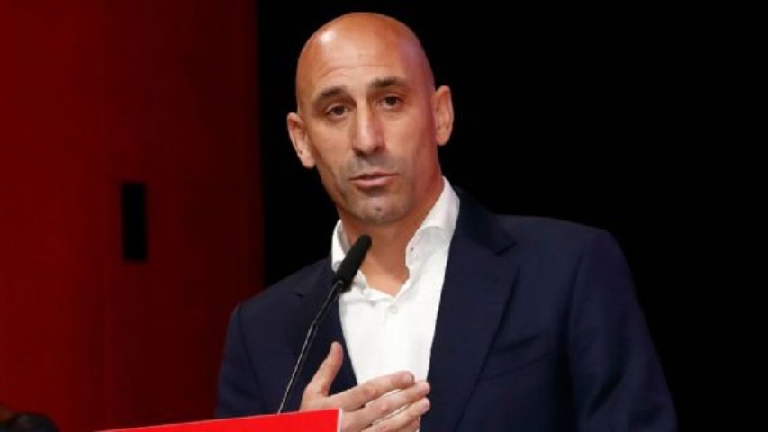Luis Rubiales, hasta hora presidente de la Real Federación Española de Fútbol (RFEF) y renunció a su cargo este domingo.