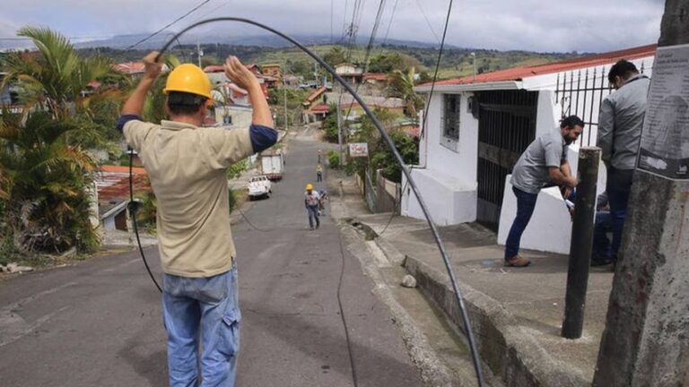 Casetel reporta un crecimiento acelerado en el servicio de fibra óptica