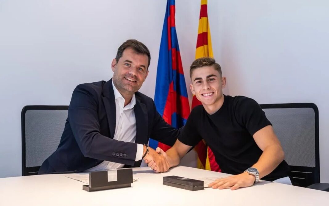 Barcelona renueva a Fermín López hasta 2027