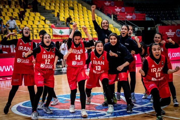 Selección femenina de Irán acusada de traición