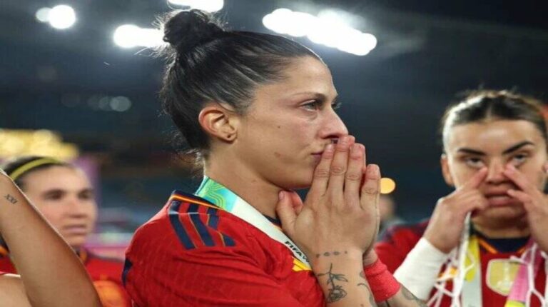La RFEF asegura que Jenni Hermoso miente