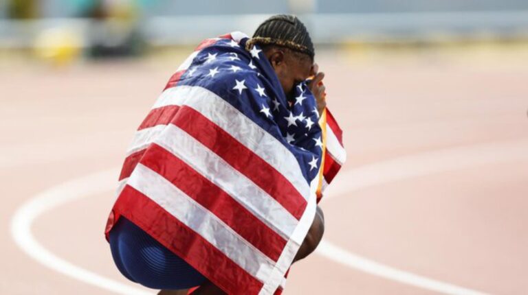Noah Lyles ascendió al trono mundial de la velocidad